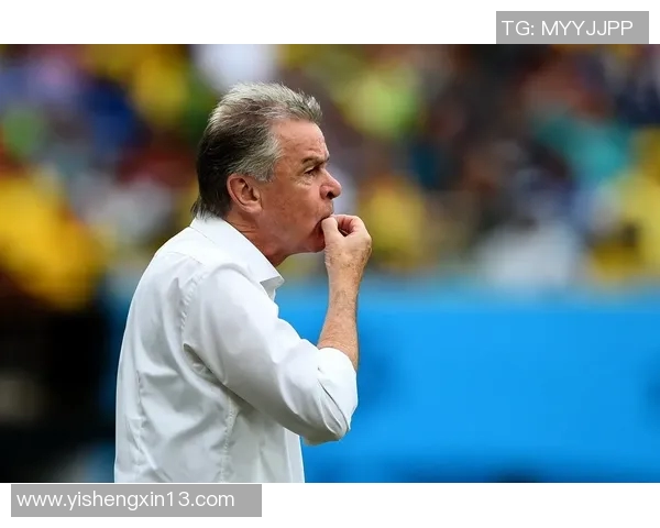 里切克的传奇旅程:从默默无闻到足球巨星的蜕变与荣耀 里切克的传奇旅程:从默默无闻到足球巨星的蜕变与荣耀