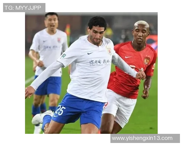 山东鲁能与柔佛激战正酣比分揭晓引发球迷热议