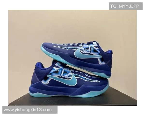 科比4代篮球鞋的传奇故事与设计背后的灵感解析